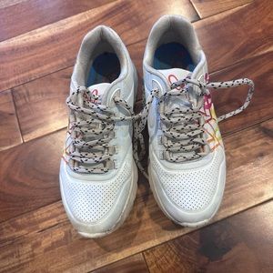 Sketchers white & rainbow heart tennis shoes size 2 lightly used